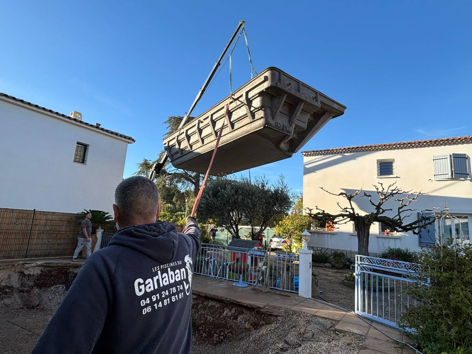 Constructeur de piscines sur mesure autour de moi Allauch Logis Neuf
