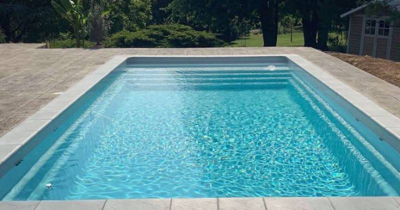 Coque polyester pas cher aubagne