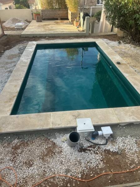 Piscine céramique dans le var