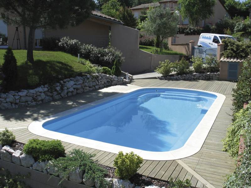 Piscine Coque polyester bouches du rhône