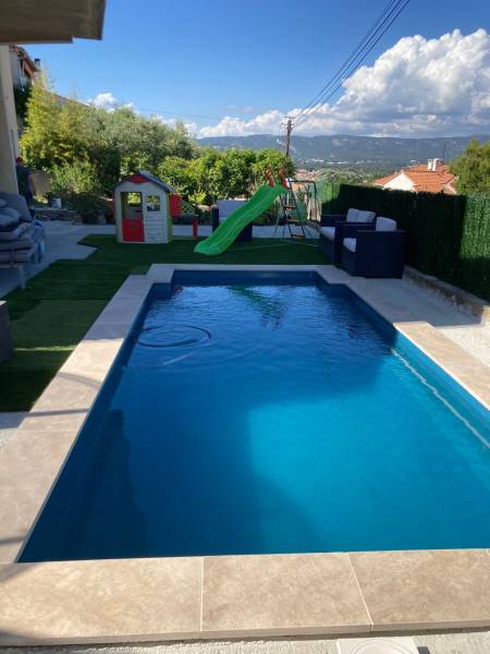 PETITE PISCINE COQUE MARSEILLE