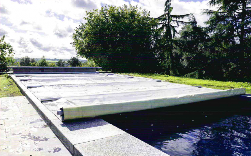 Bache à barres de sécurité 4 saisons à aubagne